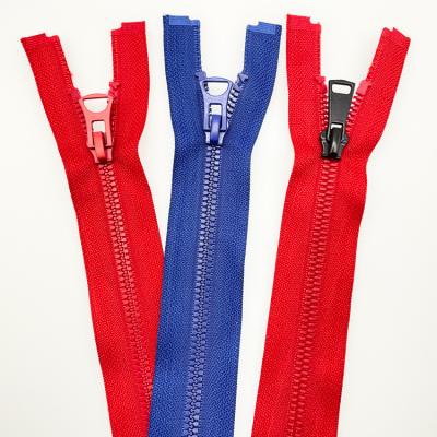 China Durable Wholesale Custom Bag Zipper Resin Long Chain Giant Opening Plastic Zipper for sale