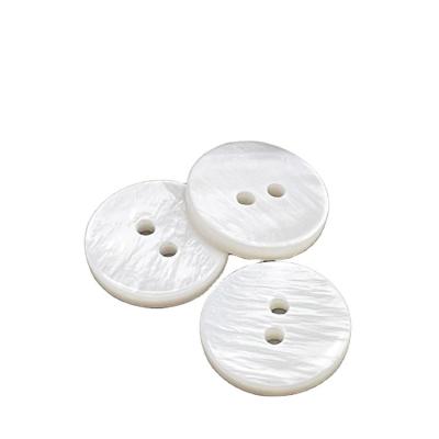 China Durable Size 4 Different Holes Raw White Pearl Shells Button, Natural Transparent Round Shell Button For Shirt Clothing for sale