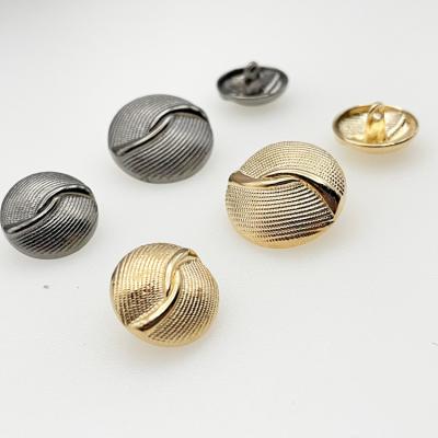 China Durable High Quality Custom Round Shape New Style Gold Silver Metal Sewing Buttons For Clothes for sale