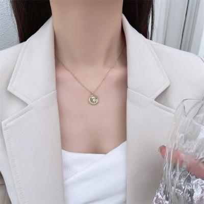 China Old Retro Hong Kong Style Necklace Simple Polygon Cartoon Elephant Clavicle Chain Punk Geometric Necklace Personality for sale