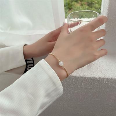 China FASHIONABLE Opal Cord Adjustable Bracelet Advanced Simple French Retro Bracelet Ins Female Niche Jewelry for sale