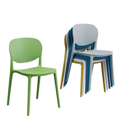 China Modern Manufacture PP Luxury Nordic Modern Plastic Restaurant Room Hotel Dining Chairs for sale