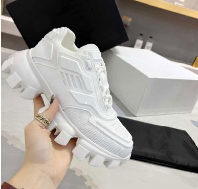 China Designer Casual Shoes Motion Sensing Cloudbust Thunder Mens Womens Womens Sneakers Camouflage Capsule Rubber Top Series Low Color Matching for sale