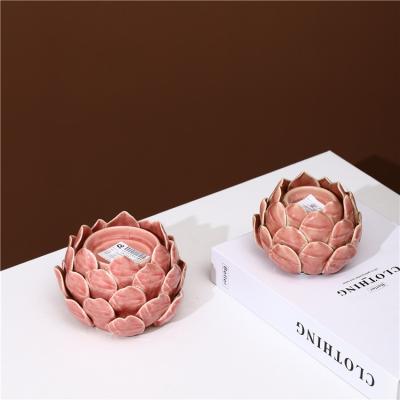 China Factory direct sale ECO-frendly design lotus shape home decor creative flower ceramic candle holders for sale