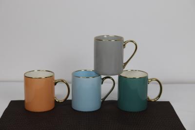 China 340cc straight handgrip mug milk mug tableware for office and home customized colors à venda