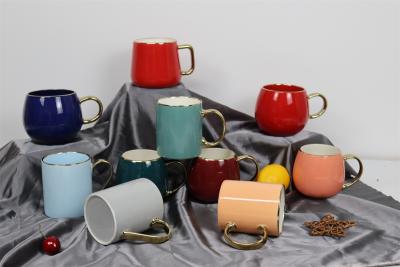 Cina 360cc fashion handgrip ball mug colorful tableware for office and home customized colors in vendita