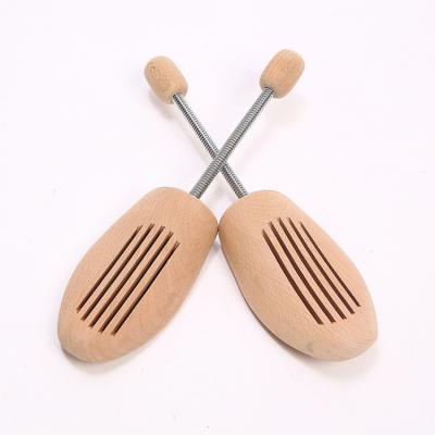 China Eco-Freindly High Quality Wooden Shoe Tree Shoe Stretcher Metal Spring Shoe Tree for sale