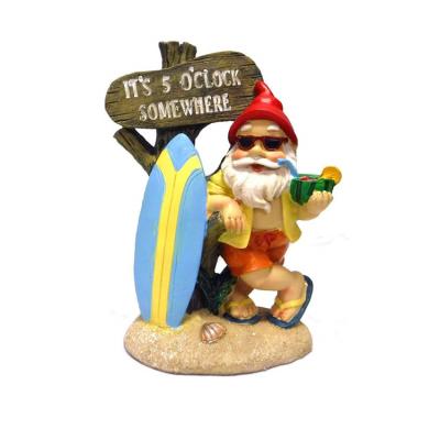 China Can Be Customized Hot Sale Personalized Polyresin Handmade Tropical Party Gnome Garden Statue for sale