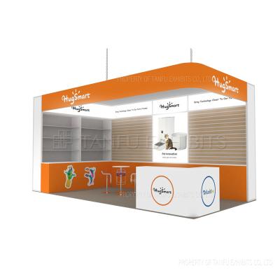 China 10x20 Event Exhibit Display Stand with Slatwall Shelf Display Board for sale