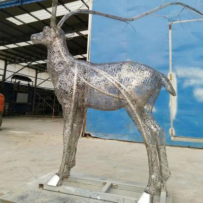 China Europe Outdoor 3d Garden Sculpture Stainless Steel Sculpture Colorful Deer Metal Sculpture for sale