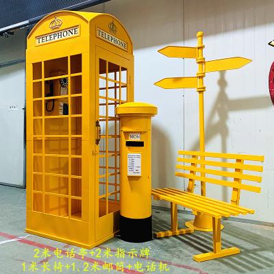 China British Style Metal Art Indoor Decoration London Pink Phone Booth For Ice Cream Shop Display for sale