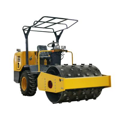 China Trusses Vibratory Roller Sheeps Foot Compactor Sheeps Foot Road Roller for sale