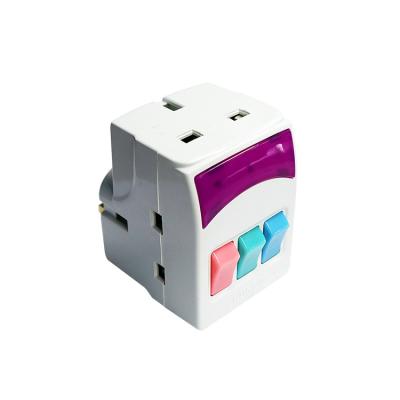 China BS 3 Way UK Residential / General Purpose Adapter Socket With Three Switches for sale