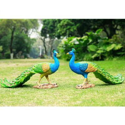 China Villa Courtyard Artificial Garden Landscaping Decorative Simulation Peacock Ornaments Fiberglass Animal Park Sculpture for sale