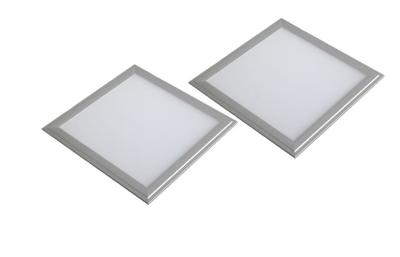 China el techo integrado/suspendido de 1800lm DC12V/de 24V llevó blanco frío de la luz del panel en venta