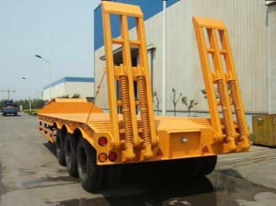 China Mechanical Low Bed Trailer Three Axles Low Bed Truck Container Delivery Trailer for sale