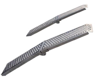 China Strong AR20F Bi-fold Motorcycle Ramps 400 Kgs / Pair Portable Capacity Tools OEM 200cm Length 21.5cm Width for sale