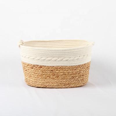 China Eco-Friendly Sale Handwoven Cotton Rope With Water Hyacinth Basket Natural Household Hand Woven Basket Round With Handle for sale