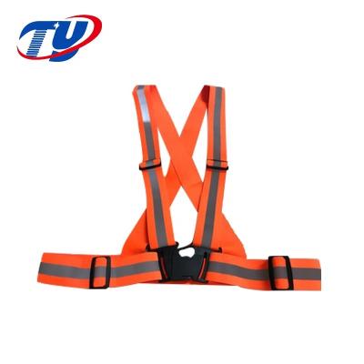 China Easy To Clean Wholesale Disposable Safety China Safety Vest Reflective Apparel With Pocket Yellow Green Strap Factory Customized for sale