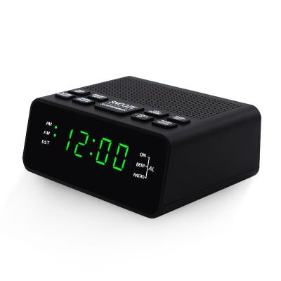 China Mini-LED-Anzeigen-Uhr-portables Radio, FM-Radio-Wecker für Haus zu verkaufen