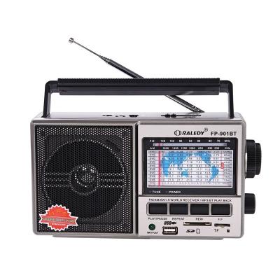 China 2.4 pulgadas de pantalla LCD reproductor de radio portátil con conectores de salida estéreo de 3,5 mm en venta