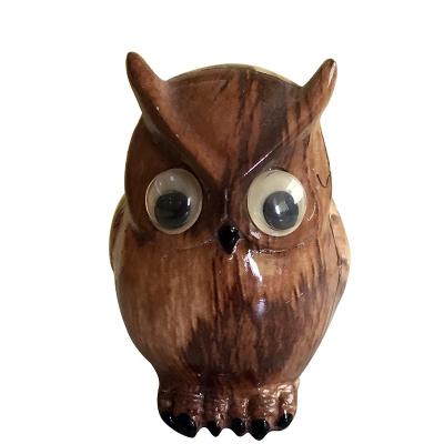 China 3D Animal Resin Owl Figurine Opens Mini Frog Dragonfly Statue Wall Decoration Animal Fridge Magnet for sale