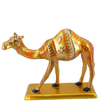 China Art Decor Hot Resin Camel Sculpture Statue Home Decoration Accessories OEM Customized Color Art Craft Animal Souvenir for sale