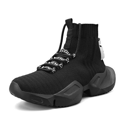 China Fashion Durable Outdoor Men Hugging Shoes Breathable Thick Lace Up Unique Casual Sneakers High Waist Mens Running Shoes for sale