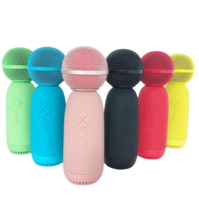 China Perfect Sound Hot Sale KTV Mobile Handheld Kids Toy Sing To Mike With Speaker For Kids Wireless Condenser Karaoke Microphone for sale