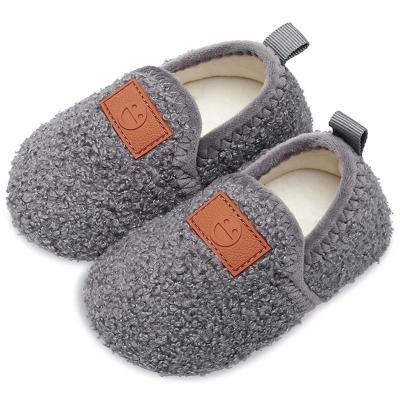 China Designer Toddler Slipper Kids Toddler Slippers Socks Slippers For Boys Girls Baby With Non-Slip Microfleece Sole Shoes Bedroom Home Slippers for sale