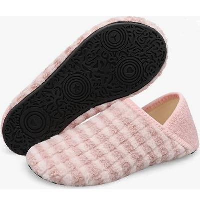 China Fashion Trend Women's Men's Slippers With Rubber Unique Soft-light House Slipper Socks Round House Shoes Non Slip Indoor/Outdoor for sale