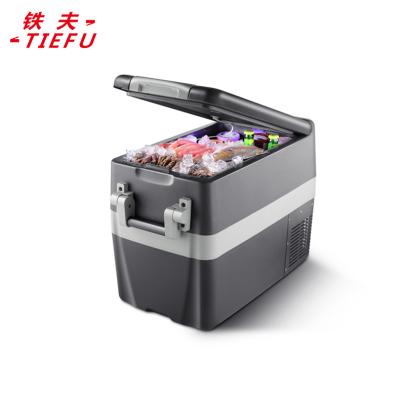 China 2021 luxury top selling 40L 12/24v portable mini fridge with compressor car fridge for sale