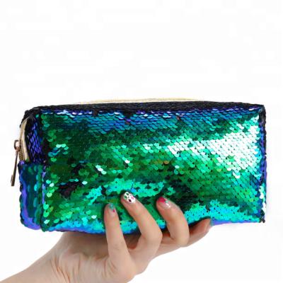 China Durable Chic Shiny Reversible Cosmetic Pouch Flip Sequin Bag Portable Clutch Sequin Makeup Bag Pouch Pencil Organizer for sale