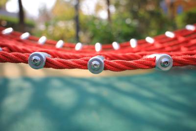 Chine Oscillation d'hamac de terrain de jeu de cordage d'armement adaptée aux besoins du client pour des enfants à vendre