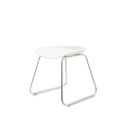 China Metal Frame China White Metal Bar Chair With Cheap Price for sale