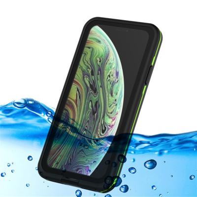 China Multi Functional IPX8 Yes Smartphone Covers Waterproof Hard Case For iPhone X XS for sale