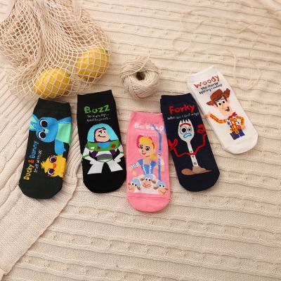 China Fashion Sporty Sporty Designs Cute Cartoon Ankle Anime Socks For Women Custom Crew Socks for sale