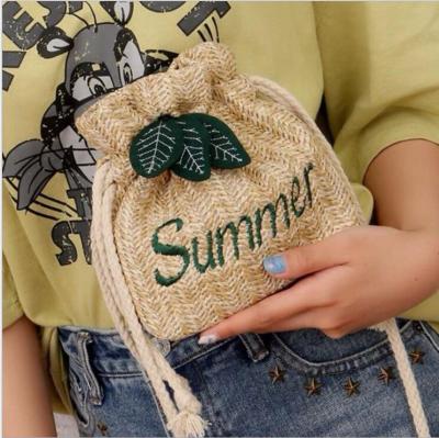 China 2021 Cute Bohemian Straw Fashion Leaf Beach Bag Fashion Handmade Tote Shoulder Bags Tassel For Summer for sale