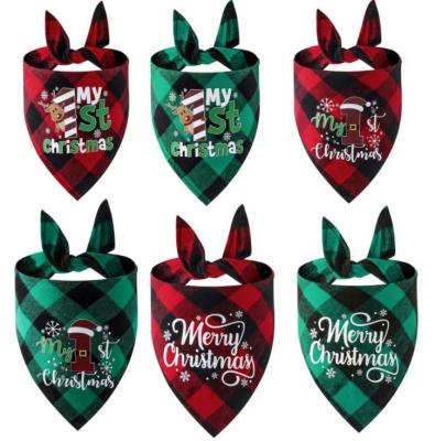 China 2022 Viable New Pet Dog Scarf Cat Bib Plaid Cute Christmas Red Green Triangular Bandages for sale