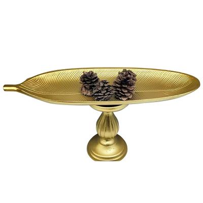 China Modern Creative Contemporary Home Decor Leaf Shape Fruit Dish Decoration Accessories New Arrivals In Gold Home Fruit Tray for sale