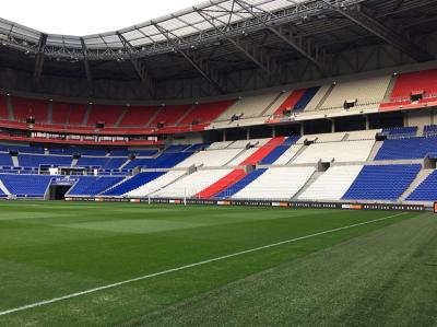 China El perímetro al aire libre de la exhibición P10 del marcador del estadio de fútbol LED llevó la pantalla en venta