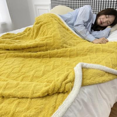 China Factory Direct Folded Sherpa Jacquard Blanket Sherpa Blanket Ultra Soft Fleece Blanket for sale