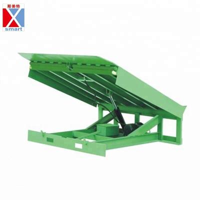 China Loading And Unloading 10T Cargo Car Lift Tilting Ramp for sale