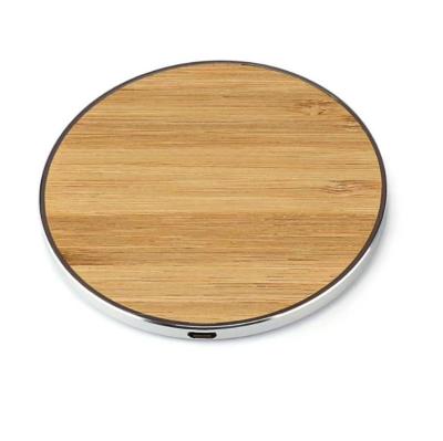 China Portable Wireless Charger 10W Bamboo Wood Fast Charger Round Shape Radio Mobile Phone Wireless Charging for sale