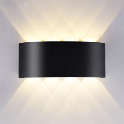 China Ip65 Tempered Glass Aluminum Outdoor Modern Outdoor Garden Through Waterproof Wall Light Led Outdoor Wall Lamp for sale