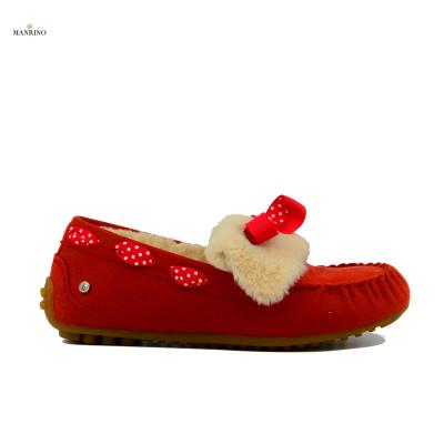 China MANRINO-0150 Red Real Suede Ribbon Decor Lamb Hair Merino Material Wool Merino Wool Scratching Rubber Sole Women Moccasin Flat Casual Shoe for sale