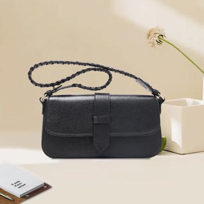 China Fashion Elegance Ladies Shoulder Bag Ladies Envelope Style Girls Black Genuine Leather Shoulder Bag New 2022 for sale