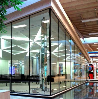 China 2022 Modern Smartart 12/10mm Thickness Tempered Glass Clear Single or Double Glazing Partition Walls for Office for sale