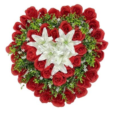 China New Products TX0003-1 Eco-friendly Good Wedding Blessing Artificial Lily Red Rose Big Flower Heart Garlands for sale