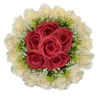 China YP0017 Eco-friendly Fashion High Quality Red White Rose Small Disc Wholesale Wedding Decoration Artificial Flower Garland for sale